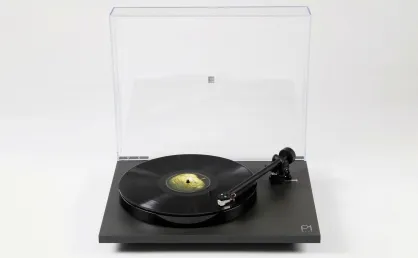 REGA PLANAR 1 PLUS Czarny | Salon Warszawa | RATY 0% lub RABAT | Autoryzowany Dealer | Negocjuj Cenę |