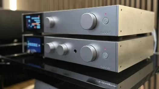 Audiolab 9000A + Audiolab 9000N