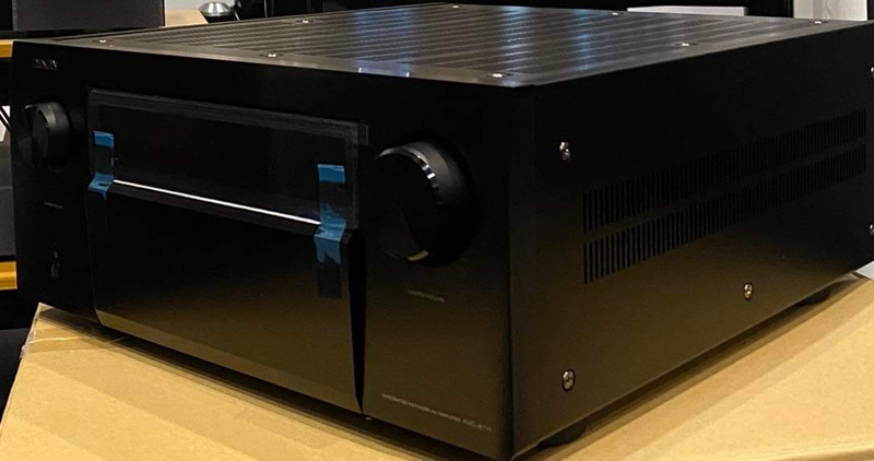 Amplituner kina domowego Denon AVC-A1H